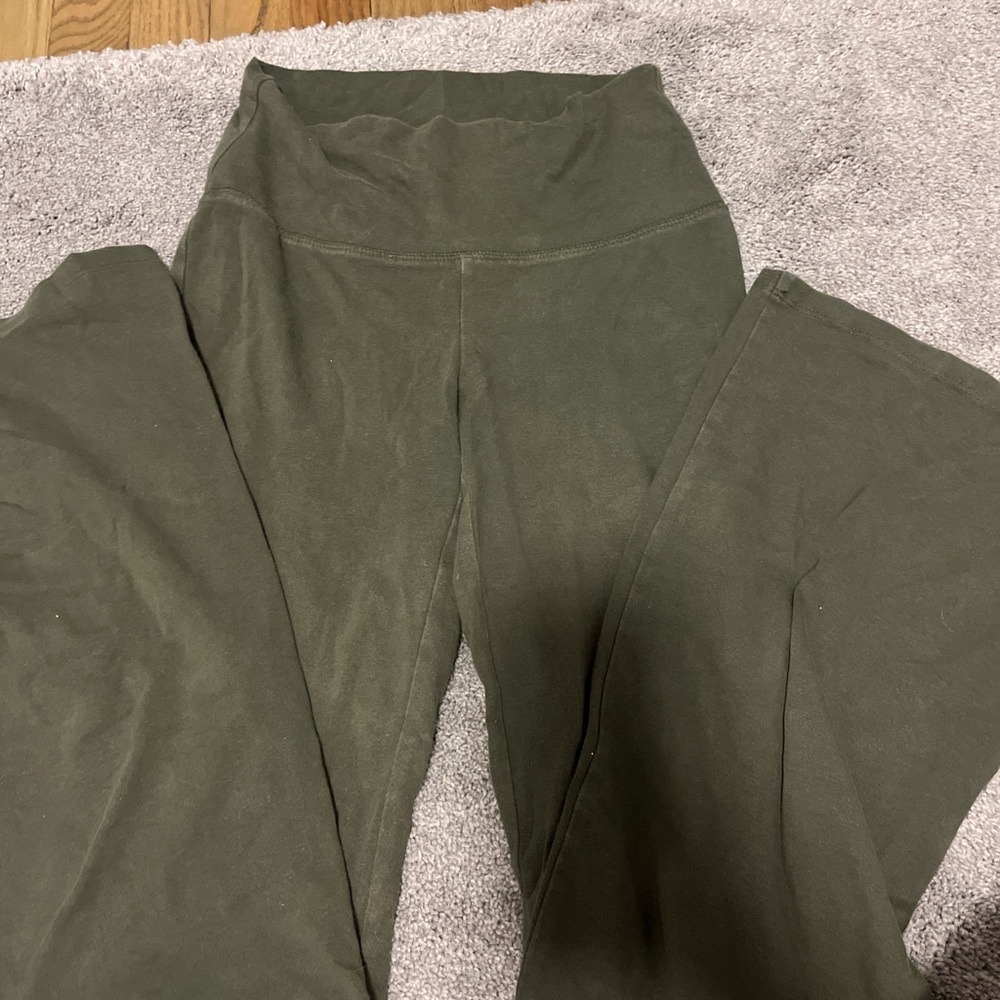 Yoga pants